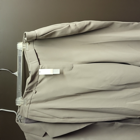 Talbots 18 long dress pants - Picture 2 of 7